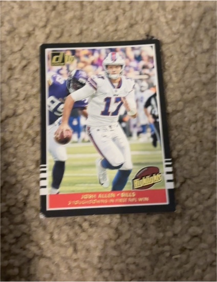 2022 Donruss #116 Josh Allen - Buffalo Bills — front