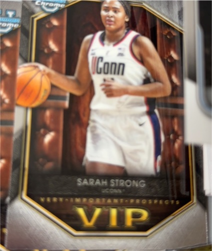 2025 Bowman Chrome #VIP-5 Sarah Strong — front