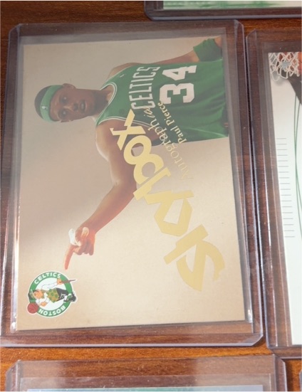 2003-04 Skybox Autographics #6 Paul Pierce — front