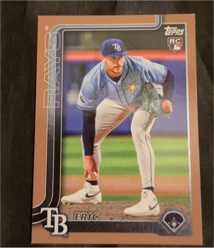 2025 Topps Update #US212 Eric Orze — front