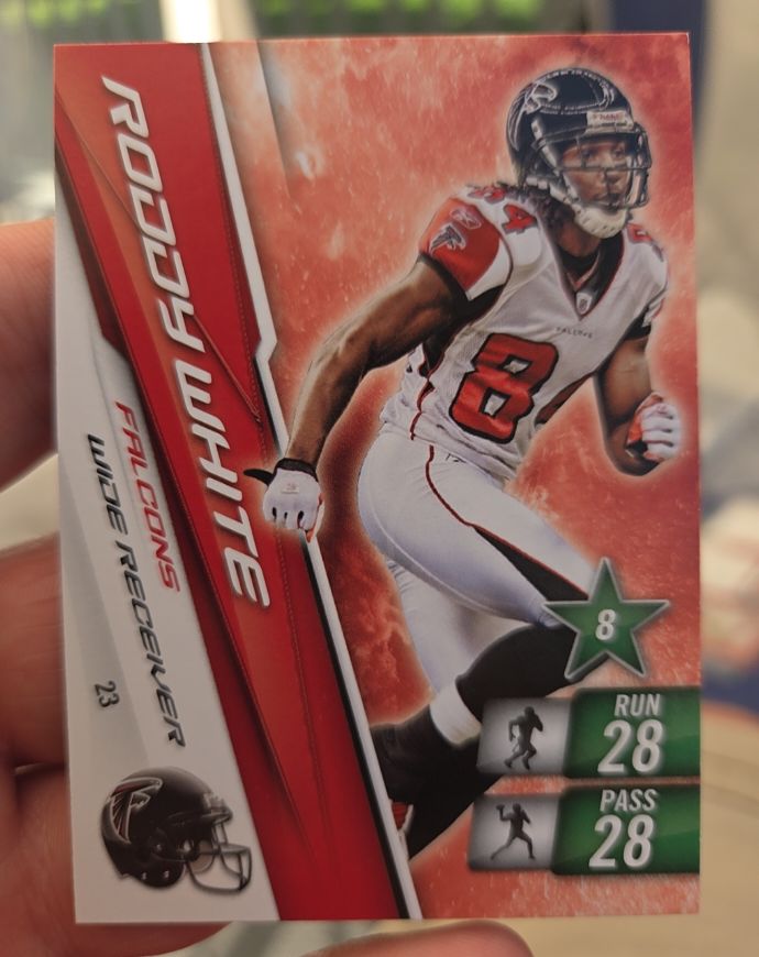 2010 Panini Adrenalyn XL #23 Roddy White — front