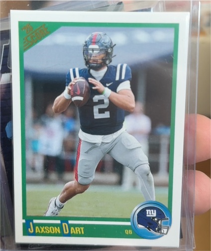 2025 Panini Score #9 Jaxson Dart — front