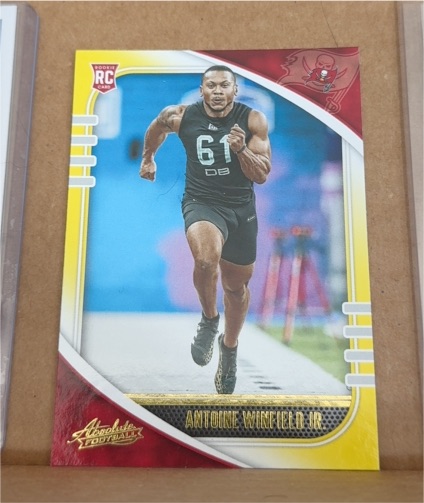 2020 Panini Absolute #107 Antoine Winfield Jr — front