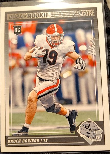 2024 Panini Score #310 Brock Bowers Rookie Card — front