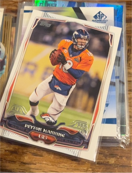 2014 Topps #33 Peyton Manning — front