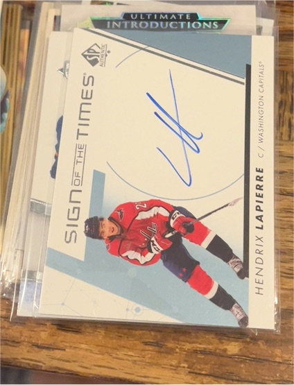 2022-23 SP Authentic Sign of the Times #SOTT-HL Hendrix Lapierre — front