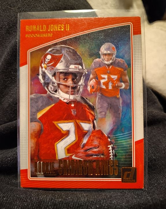 2018 Donruss Rookie Gridiron Kings #RGK-9 Ronald Jones II — front