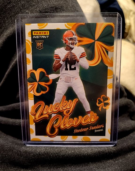 2025 Panini Instant Lucky Clover #20 Shedeur Sanders — front