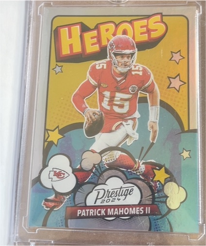 2024 Panini Prestige #10 Patrick Mahomes II Heroes — front