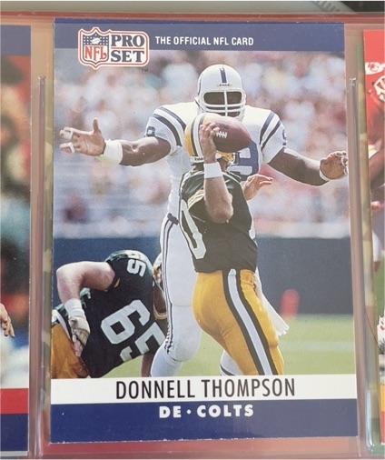 1990 Pro Set #136 Donnell Thompson Colts — front