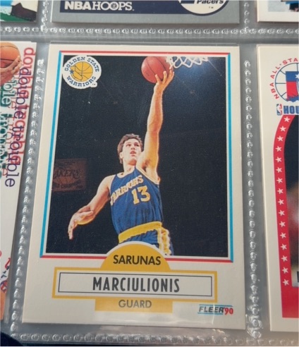 1990-91 Fleer #65 Sarunas Marciulionis — front