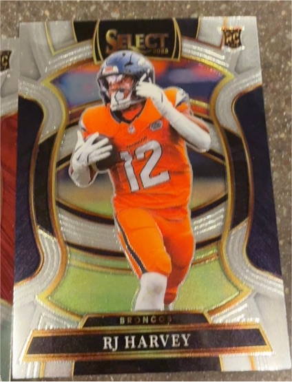 2025 Panini Select #10 RJ Harvey — front