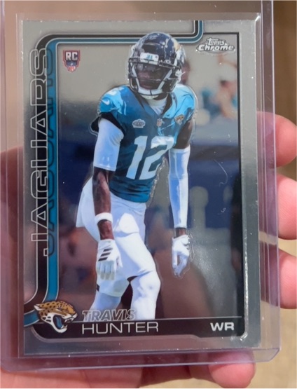 2025 Topps Chrome #332 Travis Hunter — front