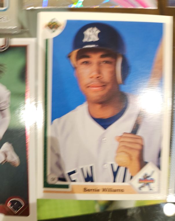 1991 Upper Deck #11 Bernie Williams — front