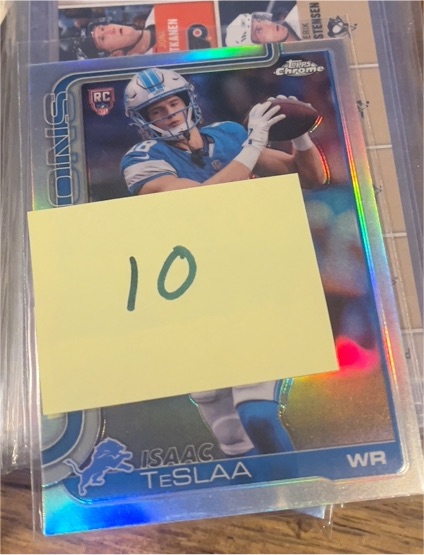 2025 Topps Chrome #320 Isaac Teslaa — front