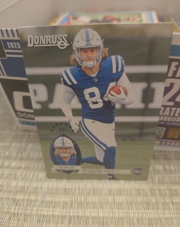 2025 Panini Donruss #4 Tyler Warren Retro 1995 — front