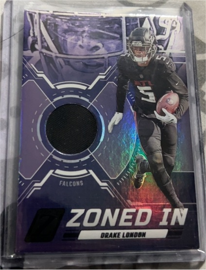 2023 Panini Zenith #ZI-DLN Drake London Zoned In Patch — front