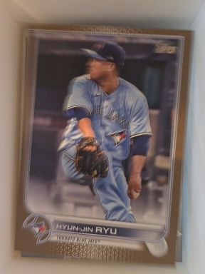 2022 Topps Series 1 #297 Hyun-Jin Ryu — front