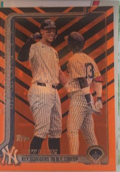 2025 Topps Update #US85 Aaron Judge Yankees City Boys Holiday Halloween Orange & Black Foil — front