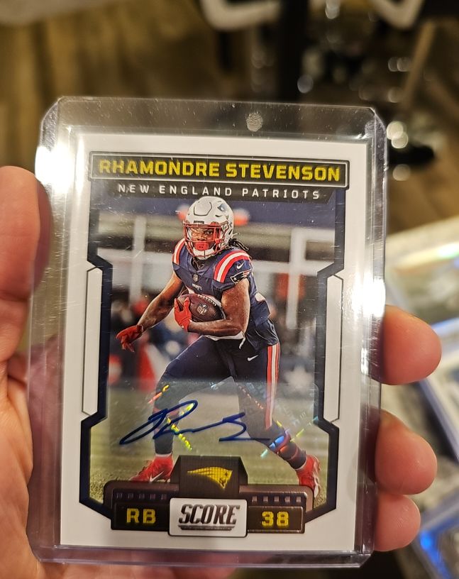 2023 Panini Score #282 Rhamondre Stevenson — front