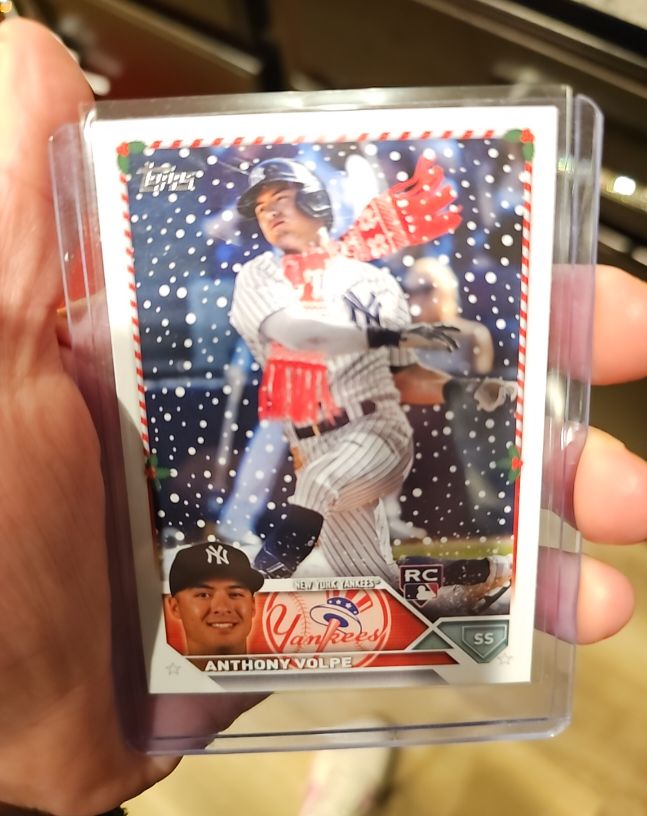 2023 Topps Holiday #H129 Anthony Volpe — front