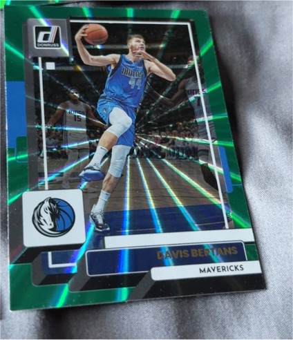 2022-23 Donruss #148 Davis Bertans — front