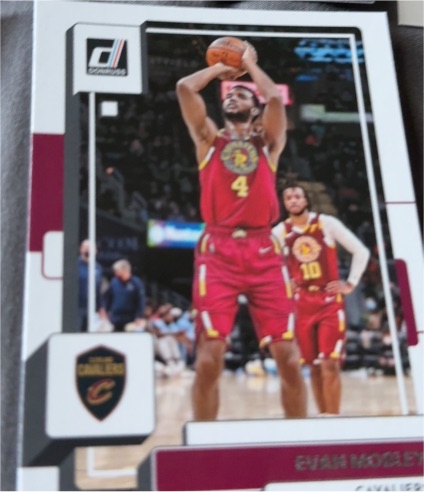 2022-23 Panini Donruss #36 Evan Mobley — front