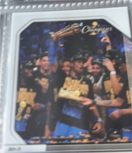 2022-23 Panini NBA Hoops Championship Parade Golden State Warriors — front