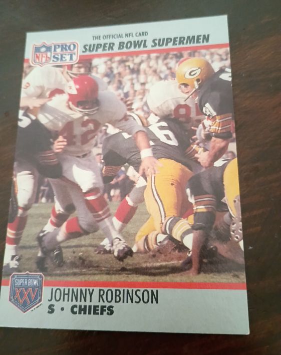 1990 Pro Set #111 Johnny Robinson — front