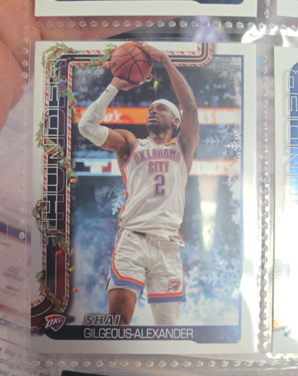 2025-26 Topps Holiday #H90 Shai Gilgeous-Alexander — front