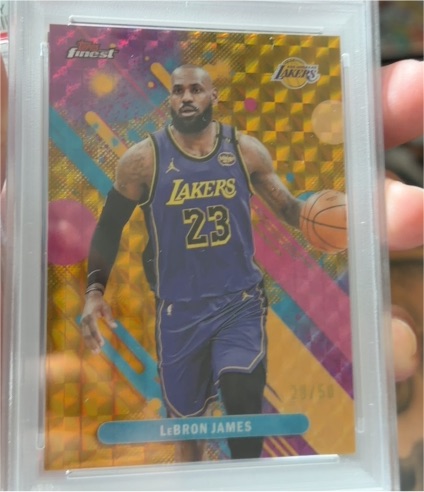 2025 Topps Finest #79 LeBron James — front