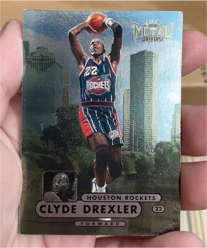 1997-98 Fleer Metal Universe #51 Clyde Drexler — front