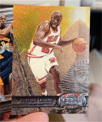 1997-98 Skybox Metal Universe #68 Voshon Lenard — front