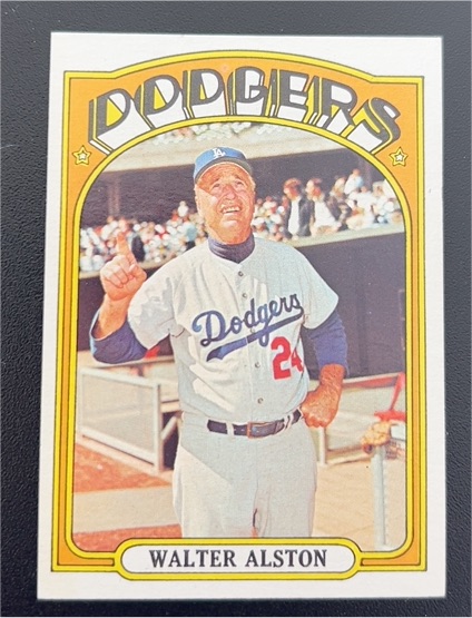 1972 Topps #749 Walter Alston — front