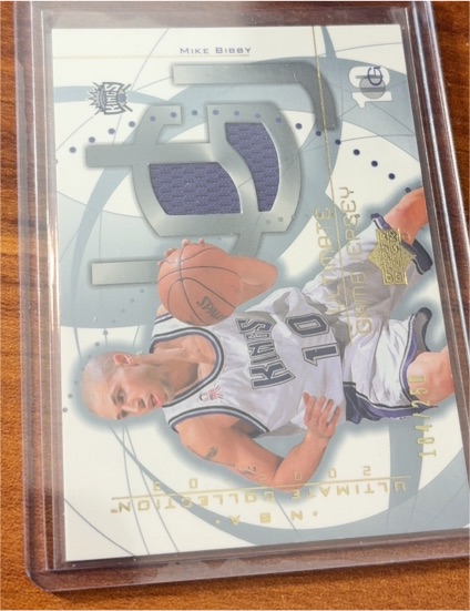2002-03 Upper Deck Ultimate Collection #95 Mike Bibby — front