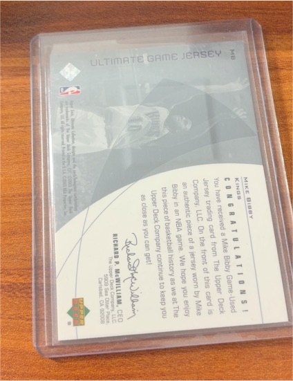 2001 Upper Deck Ultimate Collection #MB Mike Bibby — front