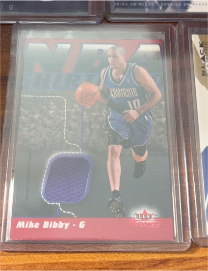 2003-04 Fleer Focus NBA Shirtified Jerseys #NS-MB Mike Bibby — front