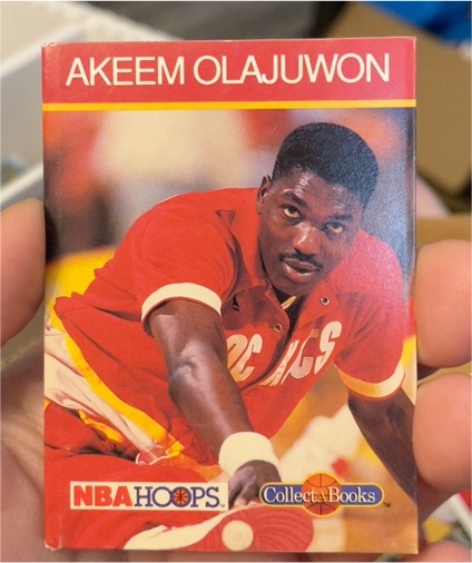 1990 NBA Hoops Collect-A-Books Akeem Olajuwon — front