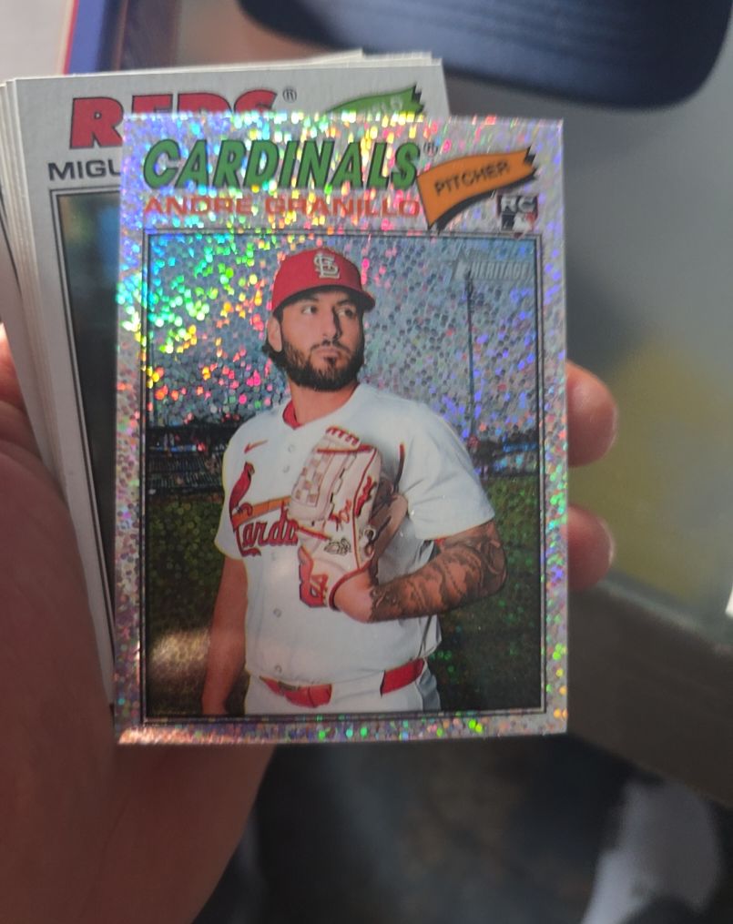 2026 Topps Heritage #32 Andre Granillo — front