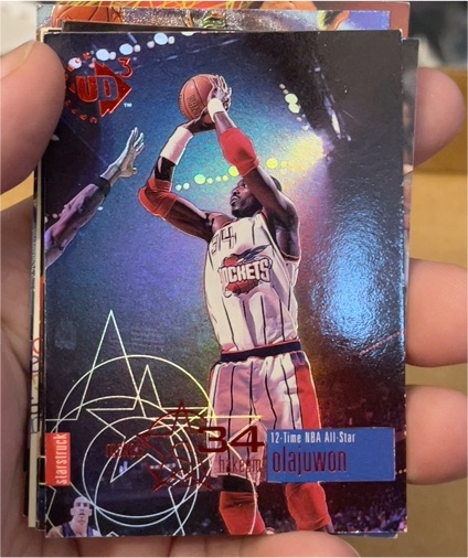 1997-98 Upper Deck UD3 Starstruck #37 Hakeem Olajuwon — front