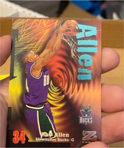 1997-98 SkyBox Z-Force #86 Ray Allen — front