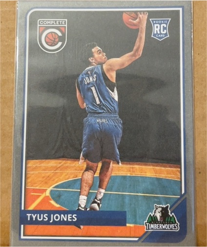2015-16 Panini Complete #311 Tyus Jones — front