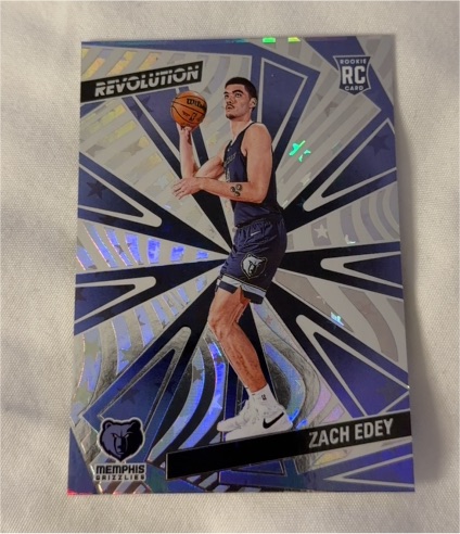 2024-25 Panini Revolution #134 Zach Edey — front