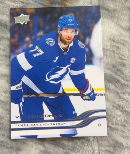 2025-26 Upper Deck Series 2 #412 Victor Hedman — front