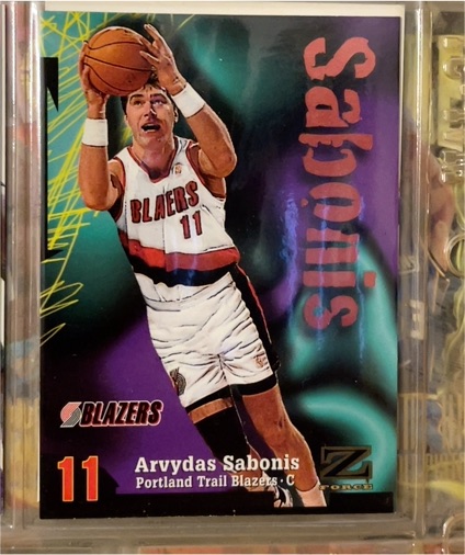 1997-98 SkyBox Z-Force #71 Arvydas Sabonis — front