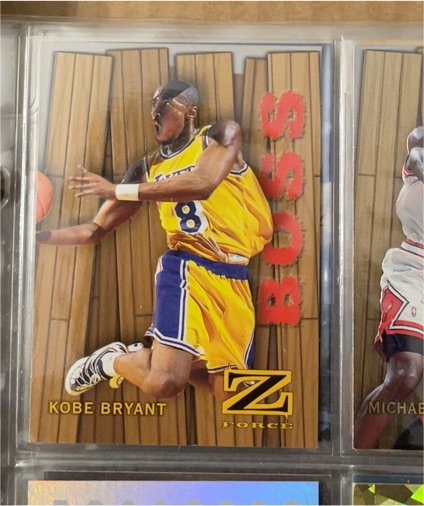 1997-98 SkyBox Z-Force Boss #3 B Kobe Bryant — front