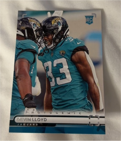 2022 Panini Chronicles Photogenic #PH-49 Devin Lloyd — front