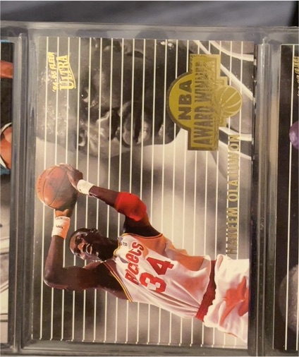 1994-95 Fleer Ultra NBA Award Winner #3 Hakeem Olajuwon — front