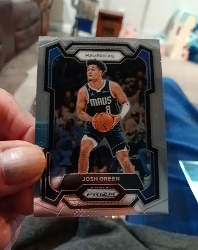 2023-24 Panini Prizm #201 Josh Green — front