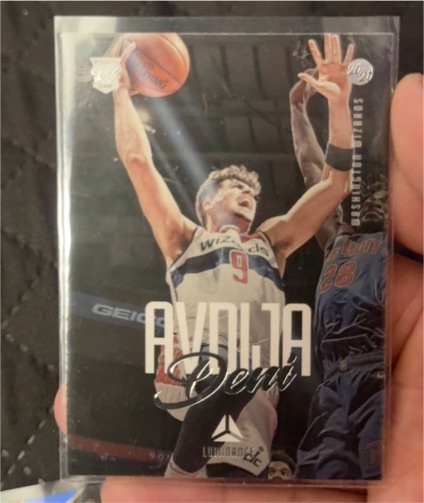 2020-21 Panini Chronicles Luminance #145 Deni Avdija — front